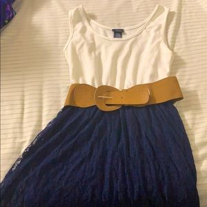 White and blue sleeveless high low lace dress